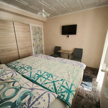 Karolin Apartman Bük エクステリア 写真