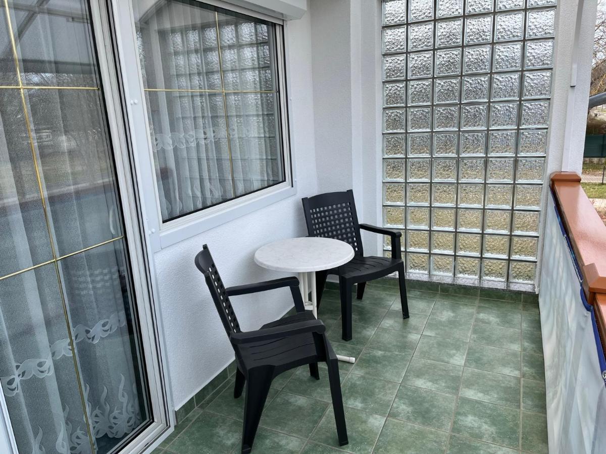 Karolin Apartman Bük エクステリア 写真