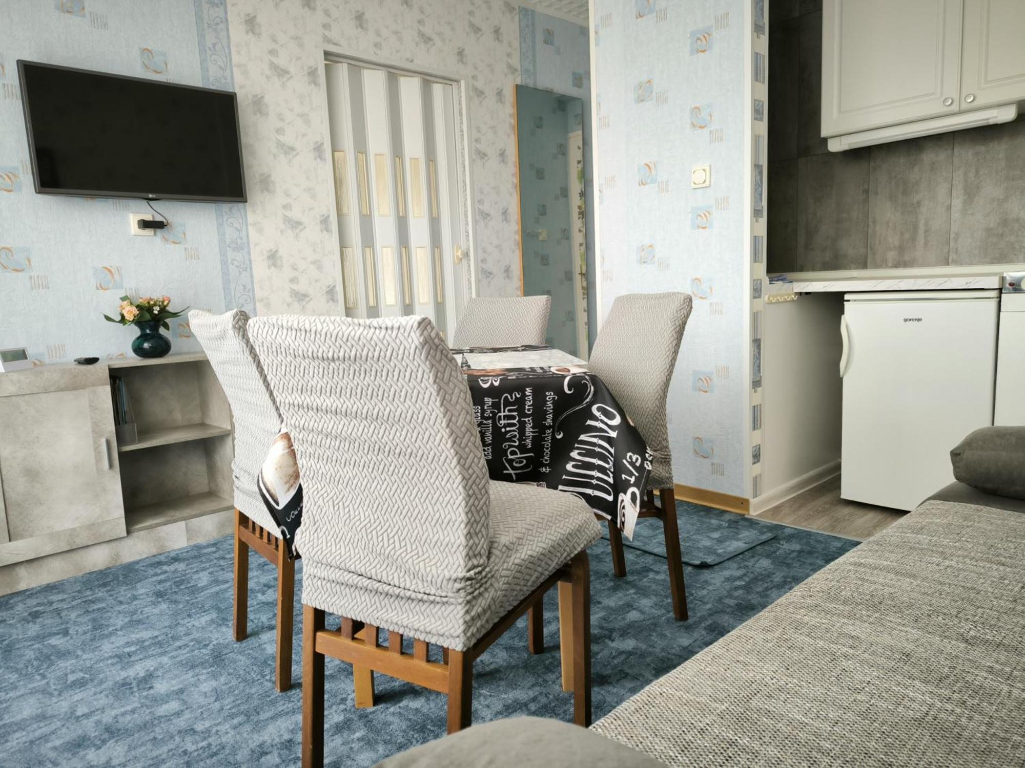Karolin Apartman Bük エクステリア 写真