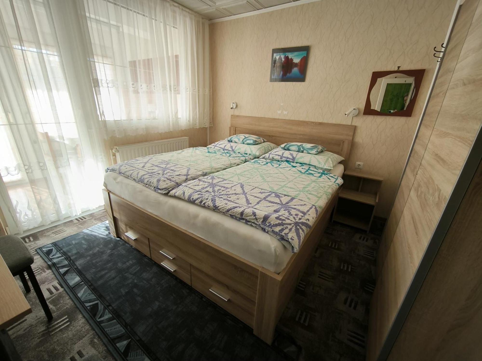 Karolin Apartman Bük エクステリア 写真